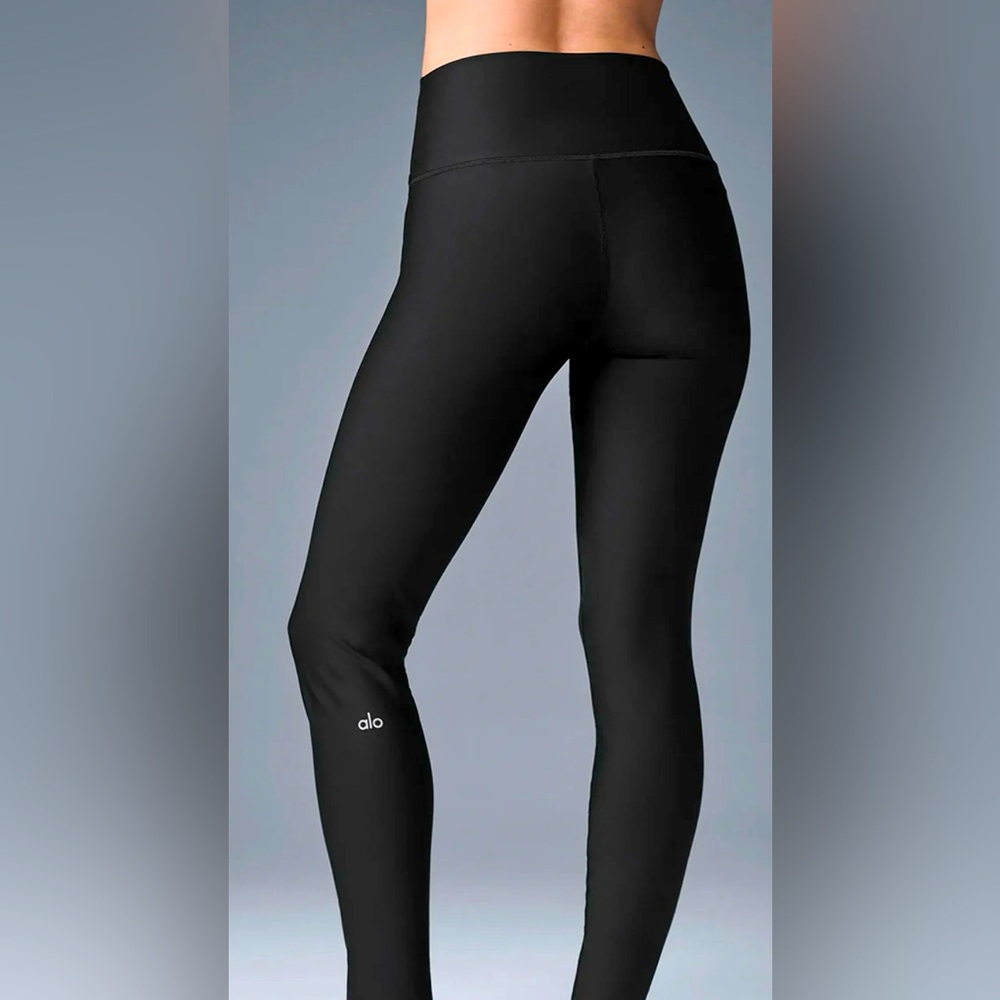 ALO Yoga Black Leggings